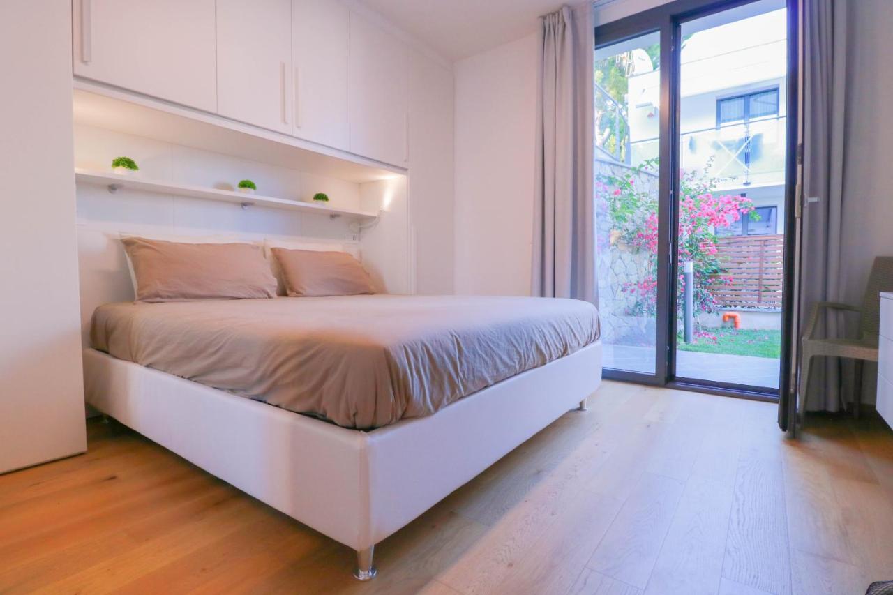 Apartmán H11 Luxury 9A - Porto - Piscina - Jacuzzi Santo Stefano al Mare Exteriér fotografie