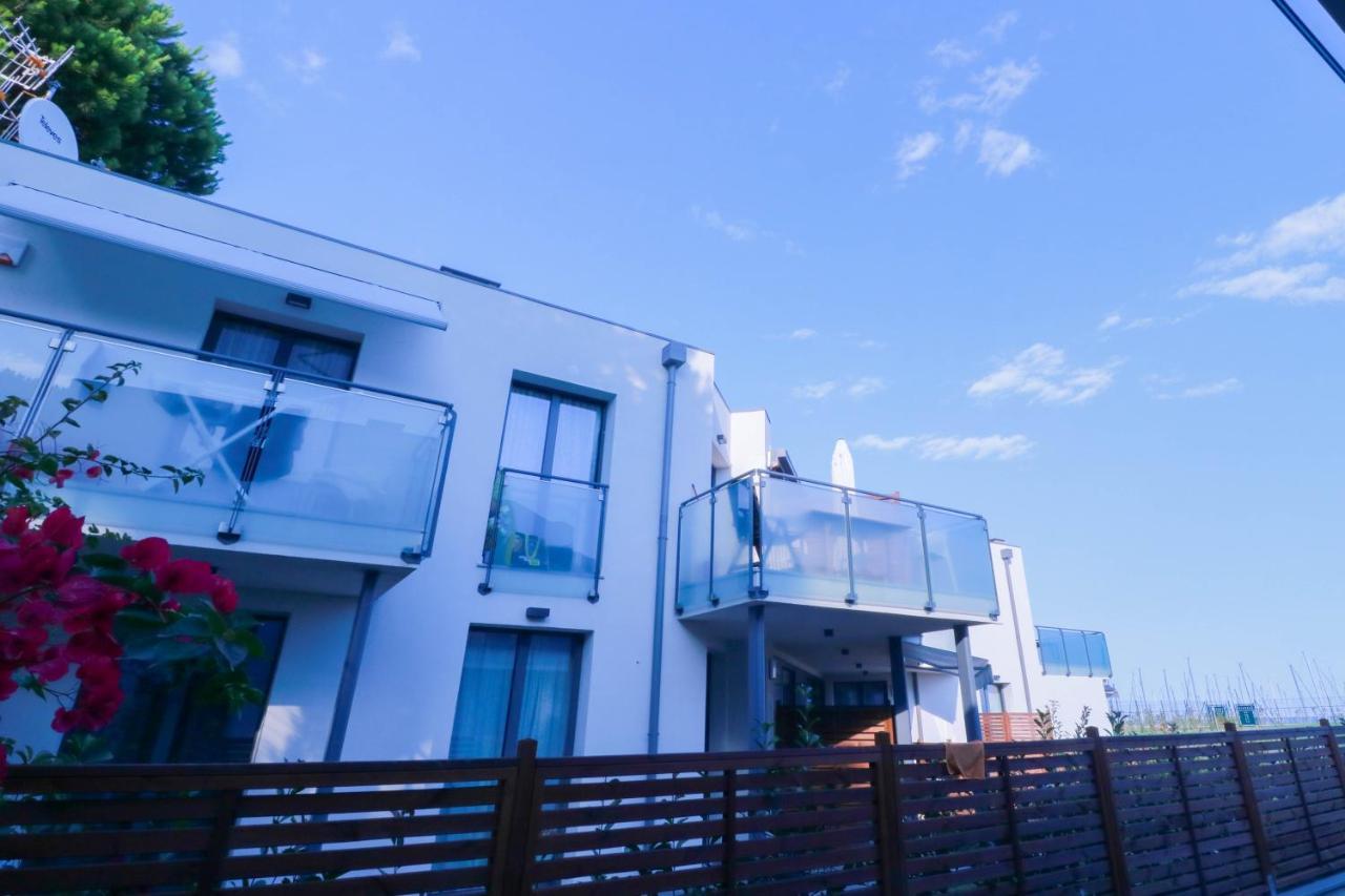 Apartmán H11 Luxury 9A - Porto - Piscina - Jacuzzi Santo Stefano al Mare Exteriér fotografie
